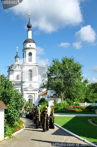 Image of Nuns take part in the religious procession