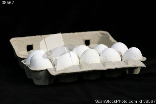 Image of Box with eggs