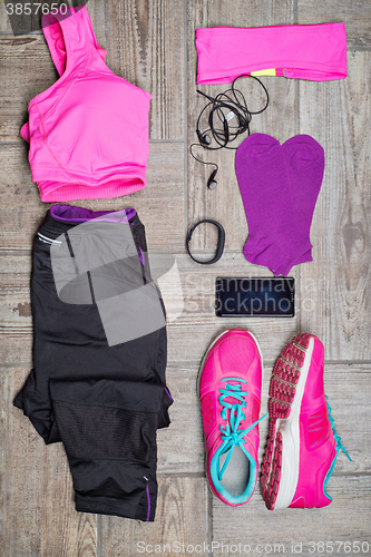 Image of Overhead view of woman\'s athlete\'s set
