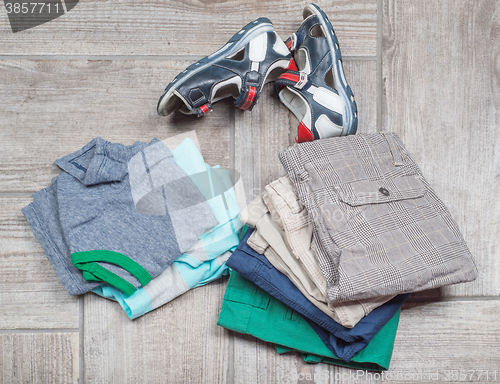 Image of Photography of boy\'s casual outfits. 