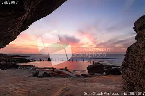 Image of Pretty sunrise at Mahon Pool Maroubra