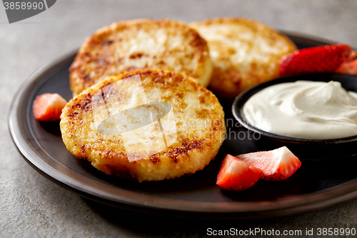 Image of freshly baked cottage cheese pancakes