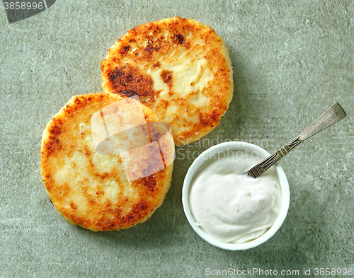 Image of freshly baked cottage cheese pancakes