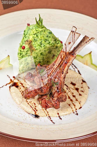 Image of ribs calf with potato puree