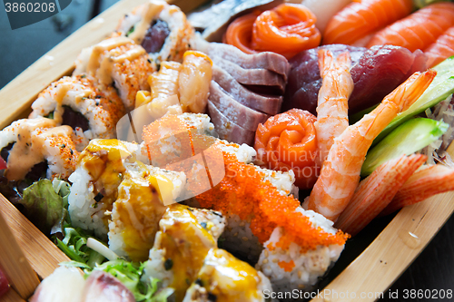 Image of sushi set at restaurant