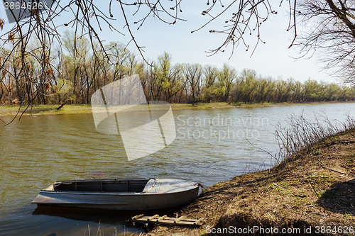 Image of Boat at the riverside