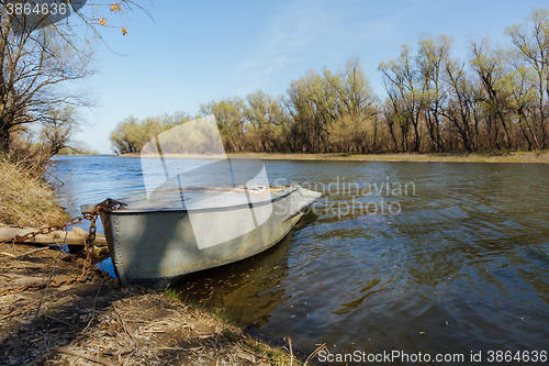 Image of Boat at the riverside