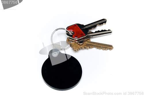 Image of three keys over white with black blank fob