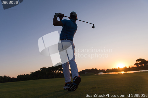 Image of golfer hitting long shot