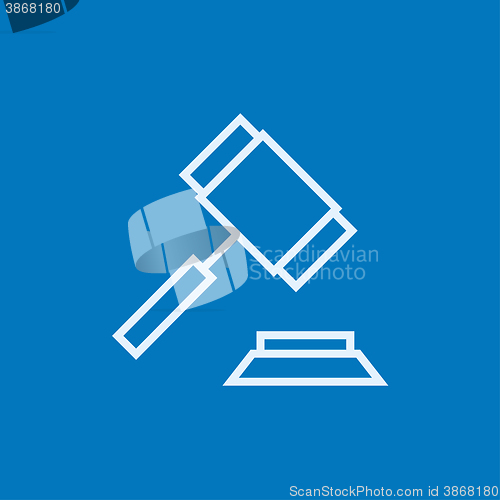 Image of Auction gavel line icon.