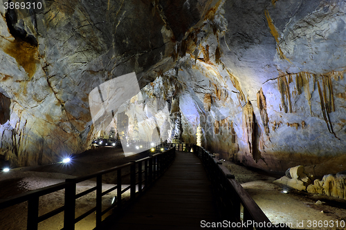 Image of Paradise cave, Quang Binh, Vietnam travel, heritage