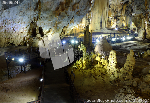 Image of Paradise cave, Quang Binh, Vietnam travel, heritage