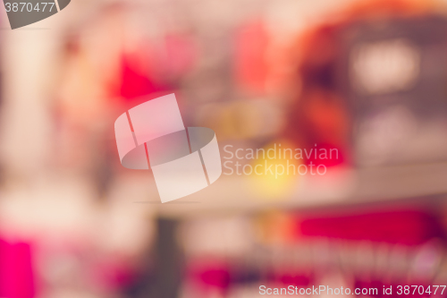 Image of blurred background of shopping center