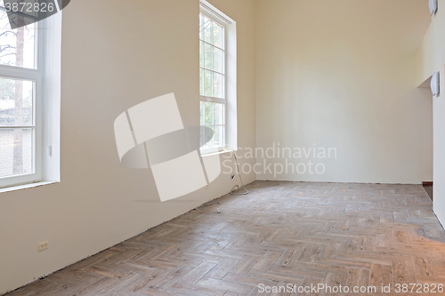 Image of Interior of unfinished living room 