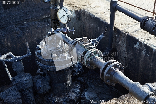 Image of Oil Well Deatil