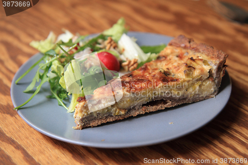 Image of quiche (food from france)
