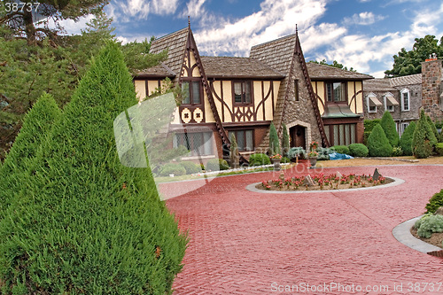 Image of house in oshawa