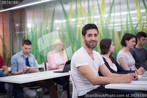 Image of students group study
