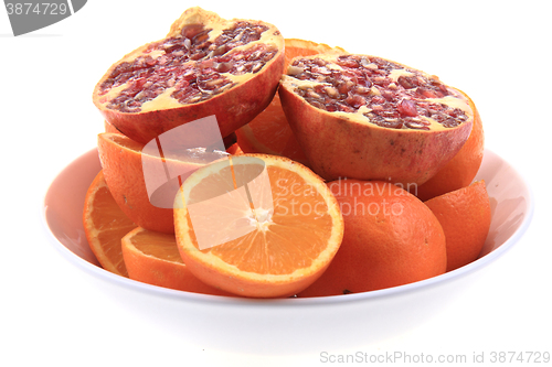 Image of orange and pomegranate fruits