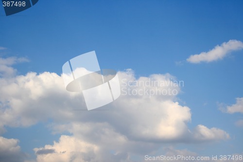 Image of Clouds in the sky.