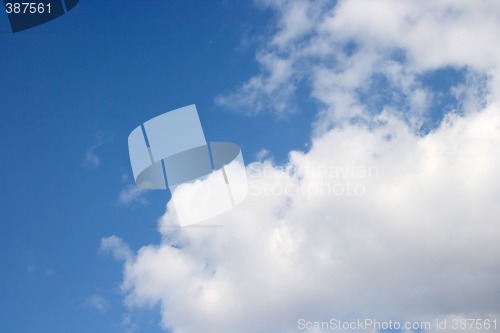 Image of Clouds in the blue sky.