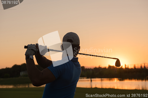 Image of golfer hitting long shot