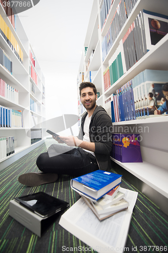 Image of student study  in school library