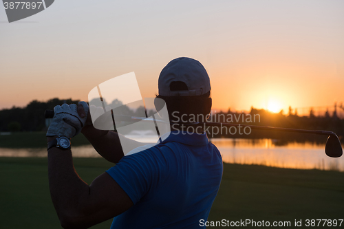 Image of golfer hitting long shot