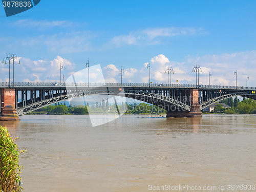 Image of Rhine river in Mainz