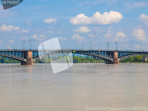Image of Rhine river in Mainz