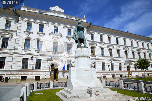 Image of Statue of Lajos Kossuth and governmental building in Pecs, Hunga