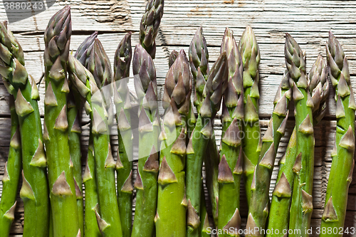 Image of fresh asparagus 