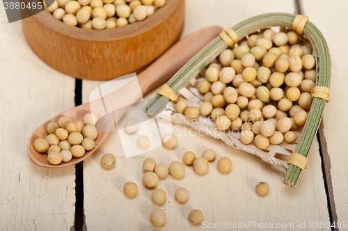 Image of organic soya beans 