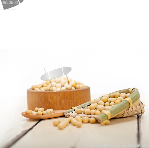 Image of organic soya beans 