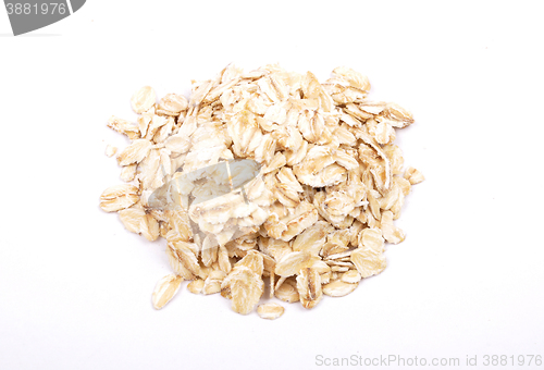Image of Oat flakes on white