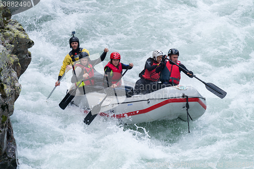 Image of Grey raft team