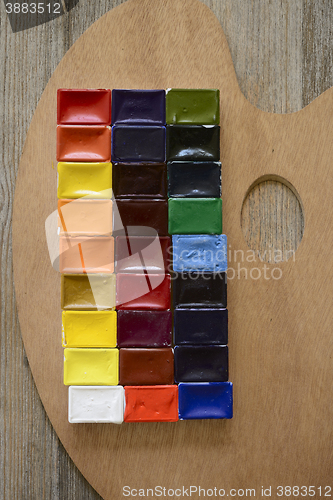 Image of watercolor paint and palette