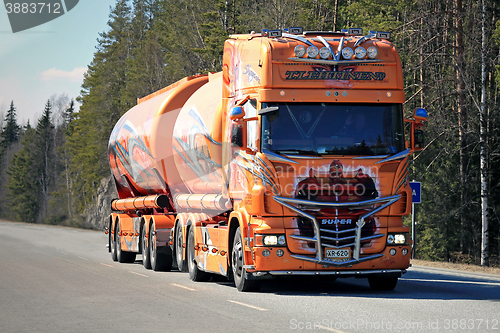 Image of Super Show Truck Scania R620 Shogun on the Road