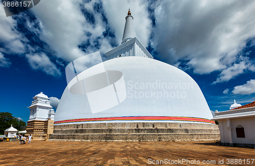 Image of Ruwanweliseya Dagoba. Anuradhapura, Sri Lanka