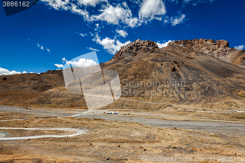Image of Manali-Leh road in Himalayas
