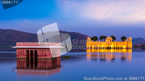 Image of Jal Mahal Water Palace.  Jaipur, Rajasthan, India