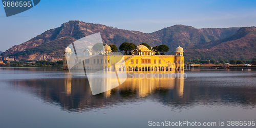 Image of Jal Mahal Water Palace.  Jaipur, Rajasthan, India