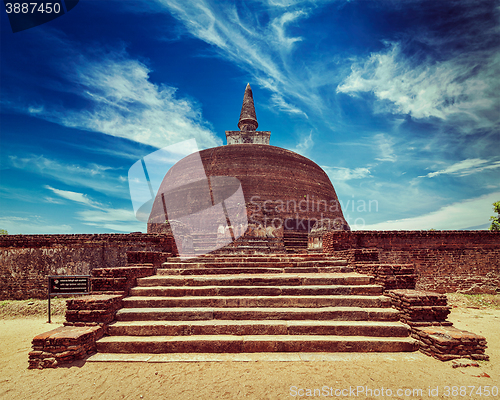 Image of Rankot Vihara, Pollonaruwa, Sri Lanka