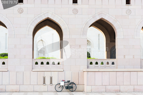 Image of Sultan Qaboos Grand Mosque