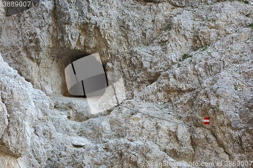 Image of Tunnel in stone