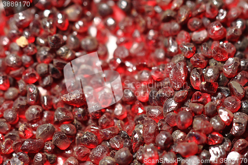 Image of red pyrope minerals (garnet)