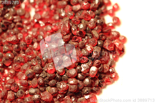 Image of red pyrope minerals (garnet)