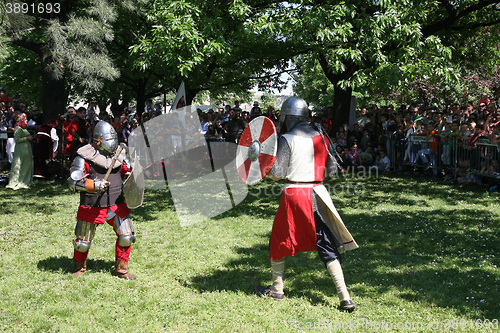 Image of Two knights fighting