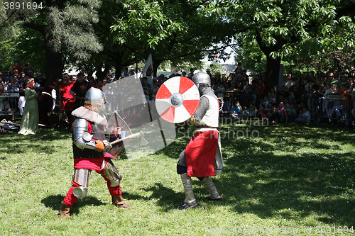 Image of Two knights fighting