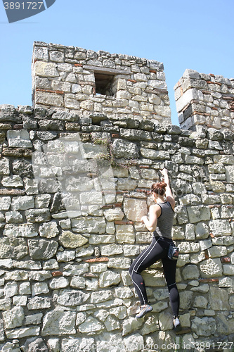 Image of Belgrade free climbing